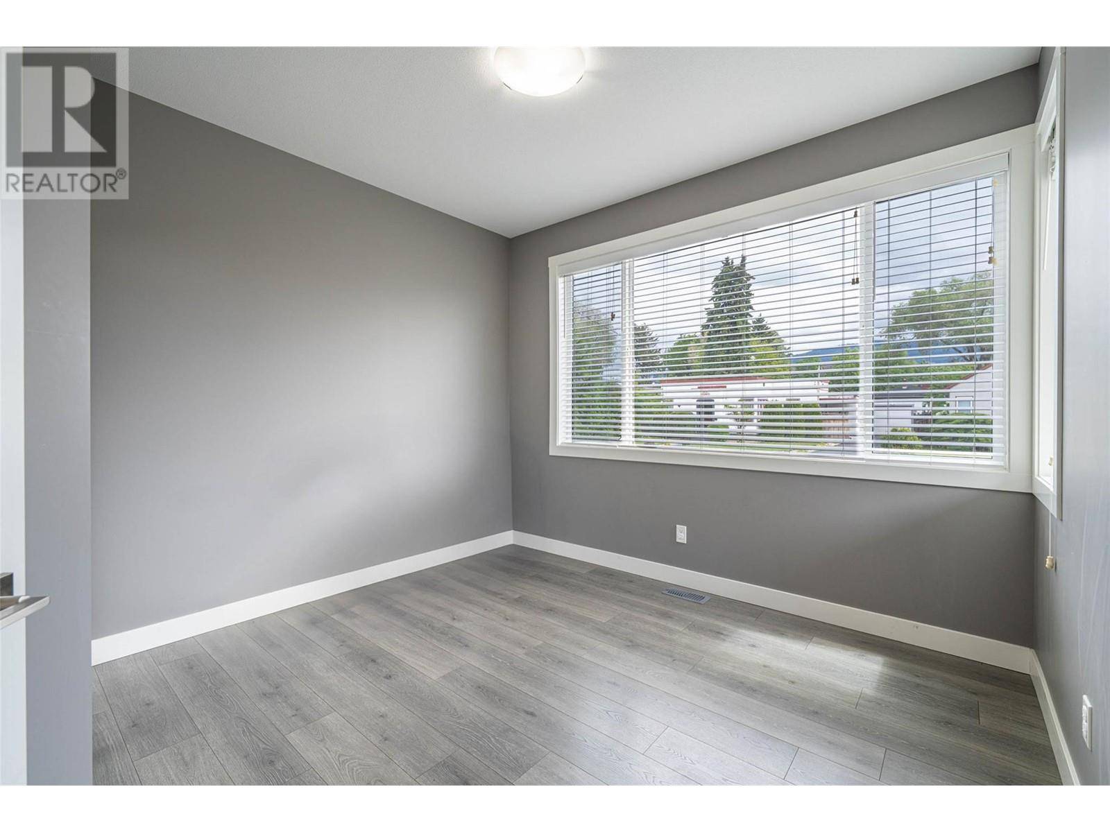 Vernon, BC V1T6J7,2802 40 ST #1