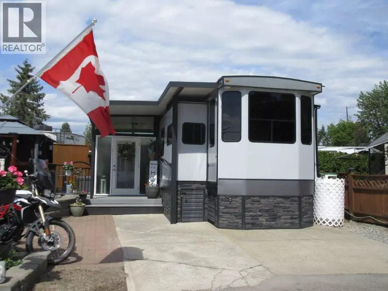 415 Commonwealth RD #410, Kelowna, BC V4V1P4