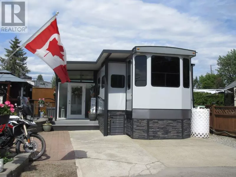415 Commonwealth RD #410, Kelowna, BC V4V1P4