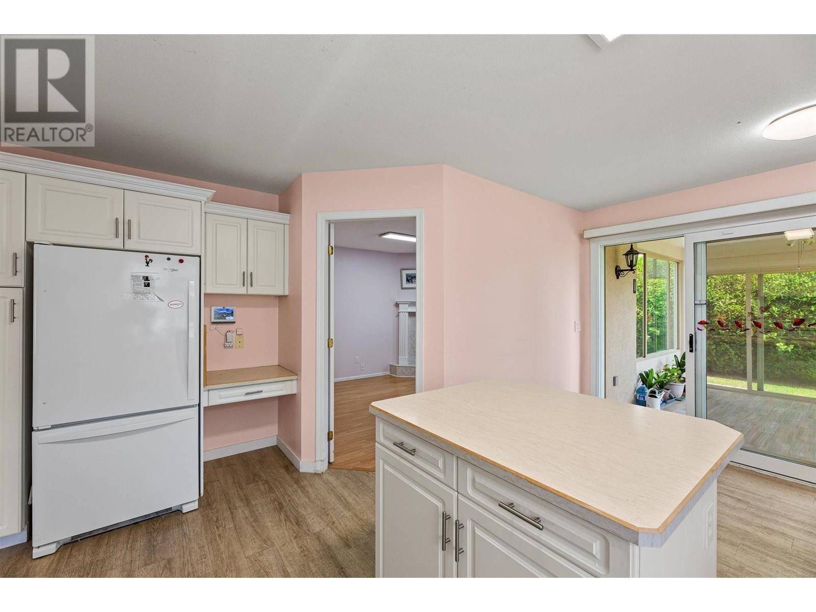 Westbank, BC V4T2E9,2330 Butt RD #452