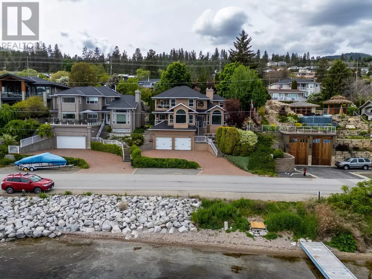 Peachland, BC V0H1X1,3838 Beach Avenue
