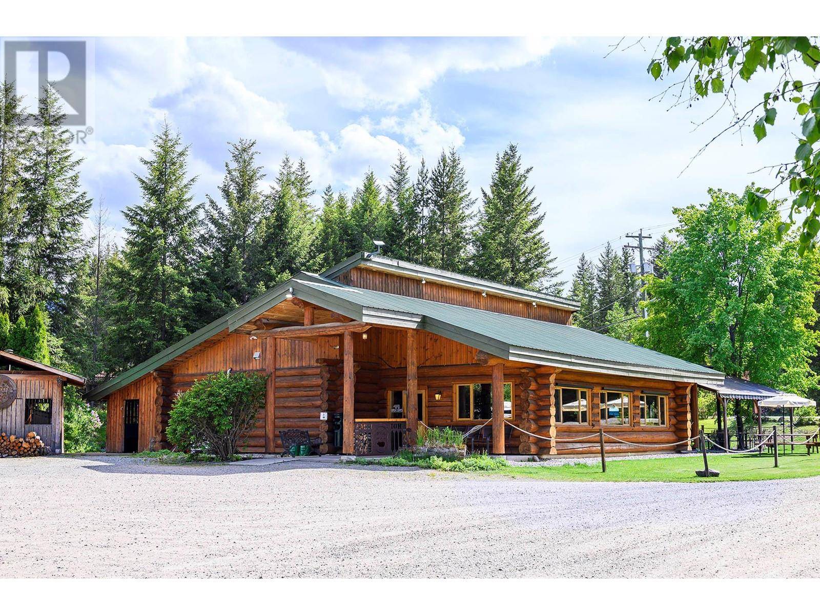 Clearwater, BC V0E1N1,424 CLEARWATER VALLEY Road