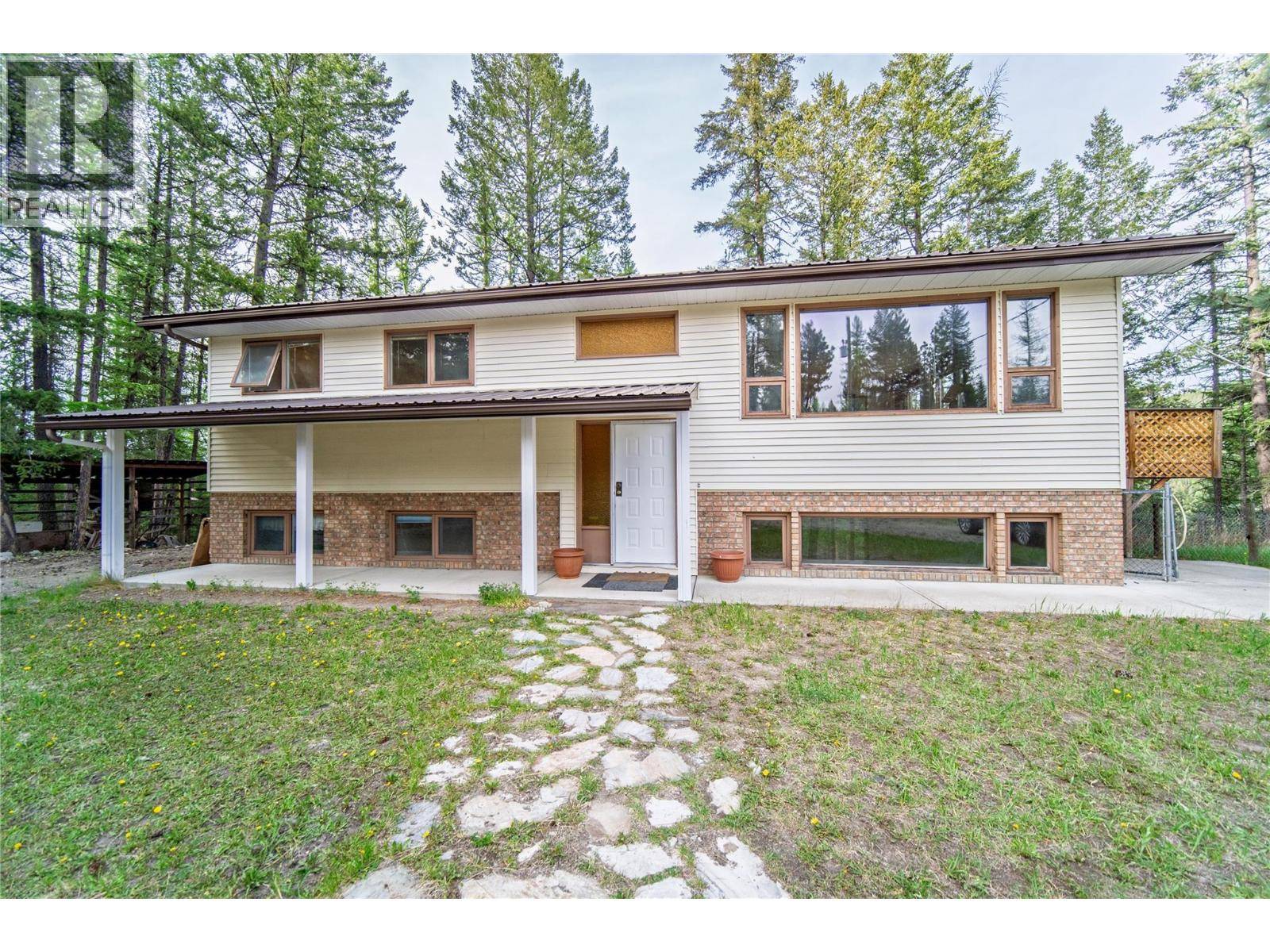 Cranbrook, BC V1C6T1,2154 Samuel Cres