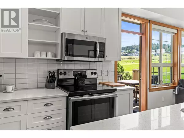Vernon, BC V1H1Y8,105 Village Centre CT #426