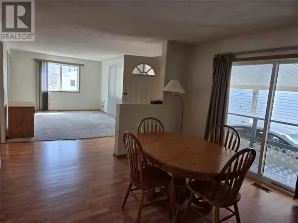 Keremeos, BC V0X1N2,914 Blakeborough AVE #120