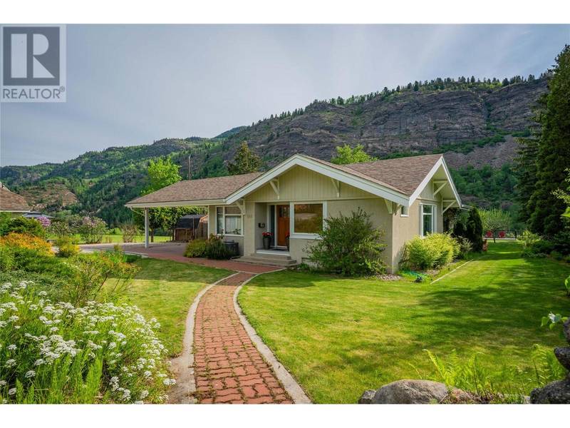 108 Ritchie Avenue, Trail, BC V1R1G9