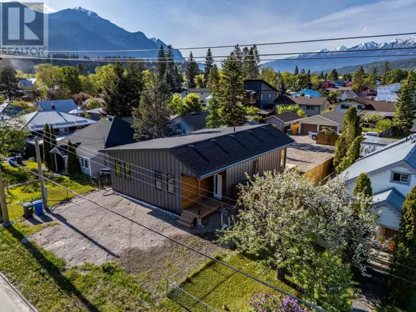 Golden, BC V0A1H0,804 9th Street S