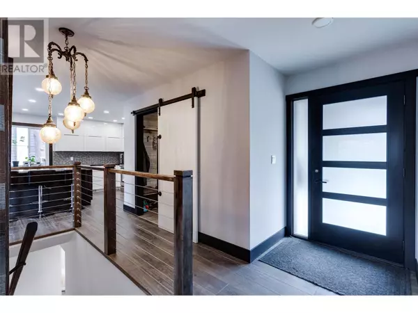 Kelowna, BC V1Z3J2,2094 Tomat Avenue