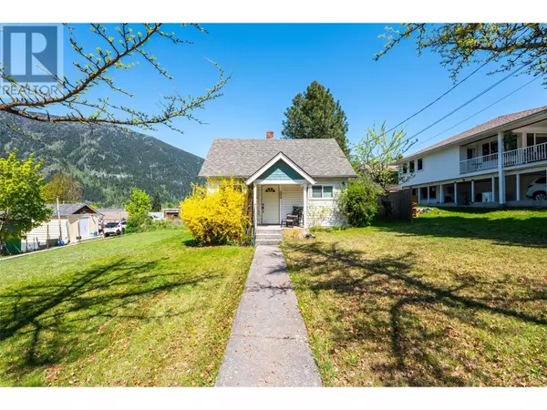 809 DAVIES Street, Nelson, BC V1L3T6