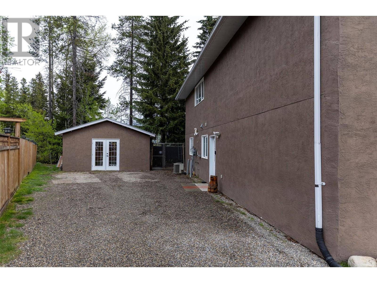 Sparwood, BC V0B2G2,1311 Cypress Place
