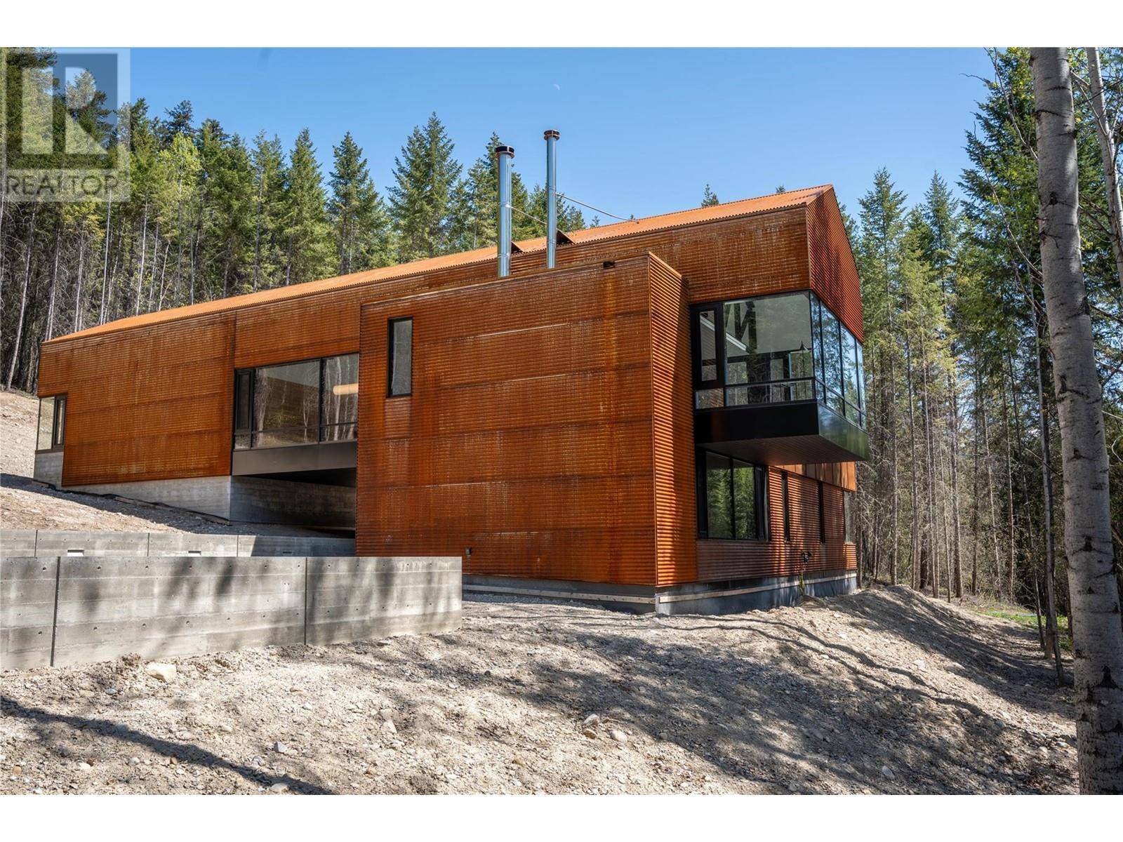 2060 McMurdo Road Lot# 5, Golden, BC V0A1H7