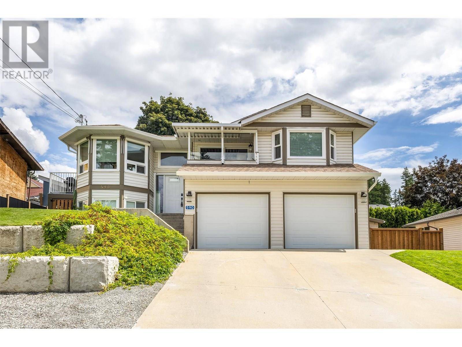 590 20 Street SE, Salmon Arm, BC V1E2J8