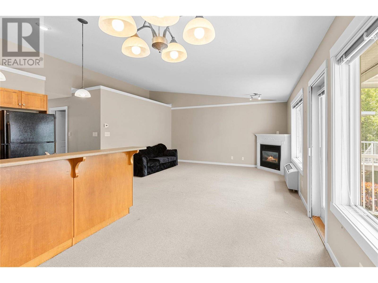 Vernon, BC V1T9N7,4740 20 ST #104