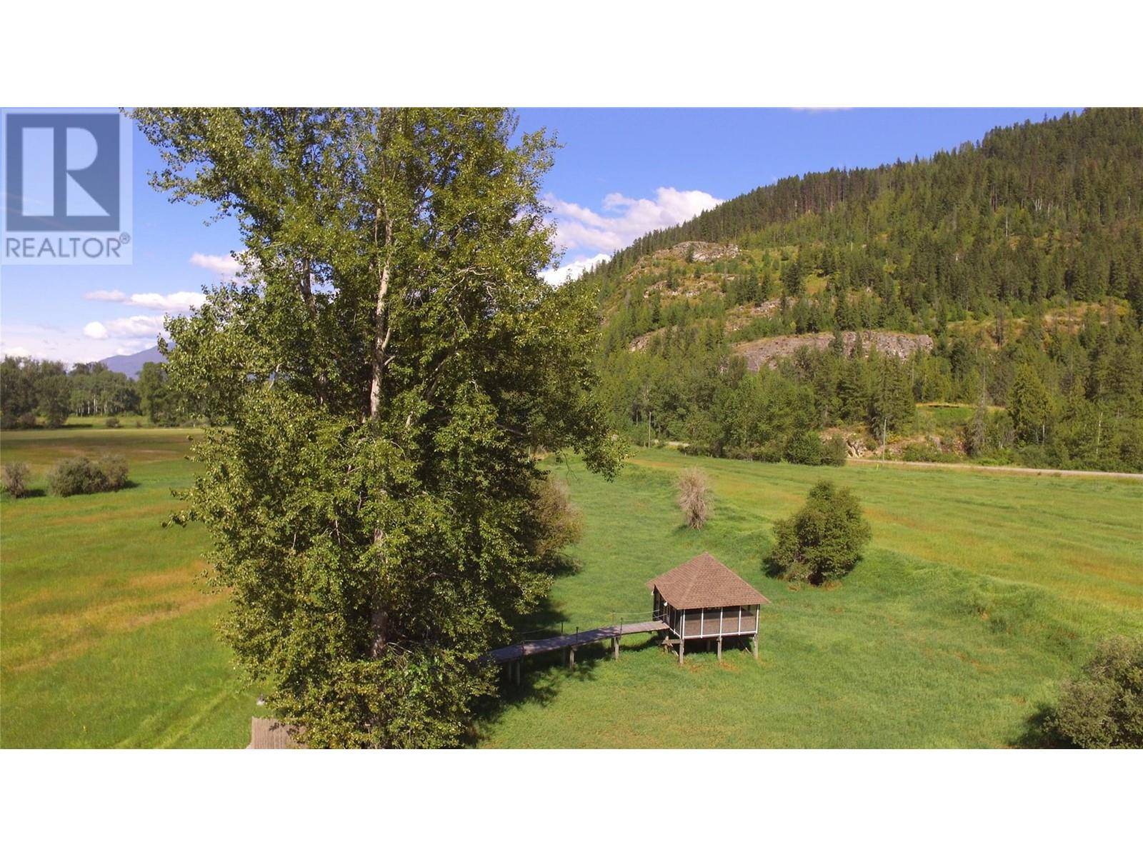 Lumby, BC V0E2G6,3022 Mabel Lake Road