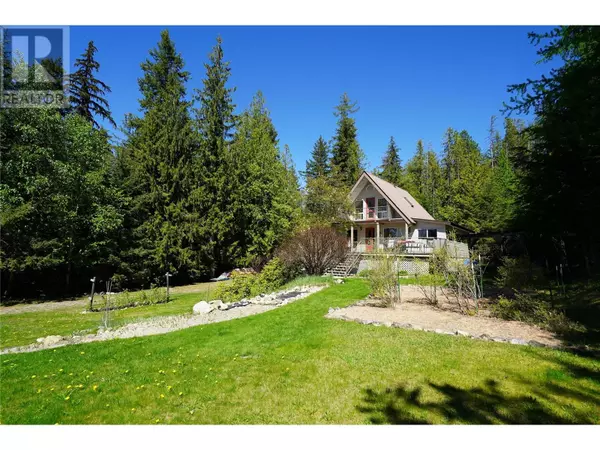 425 Alexander Road, Procter, BC V1L0B5