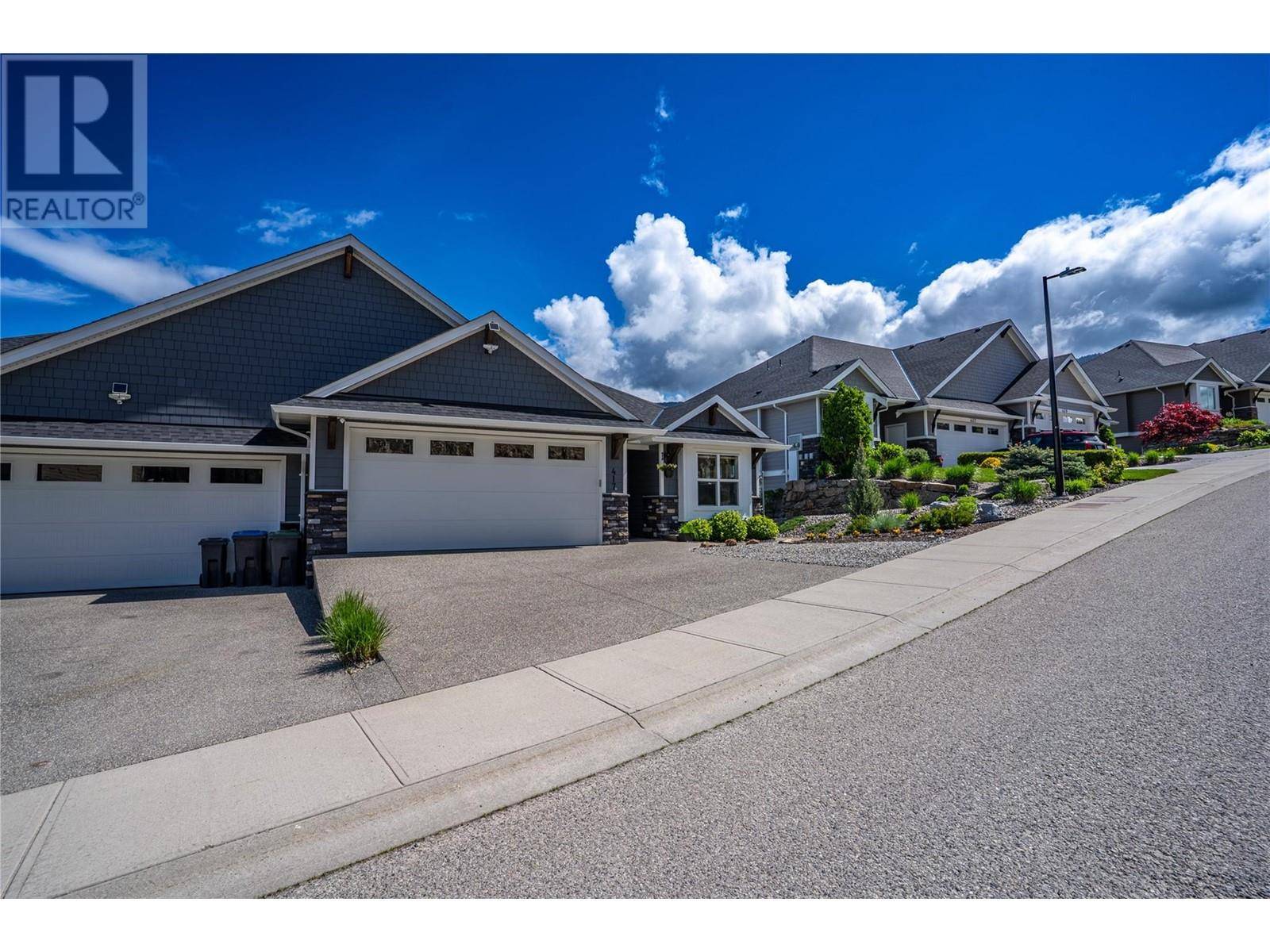 417 Carnoustie Drive, Kelowna, BC V1P1T1