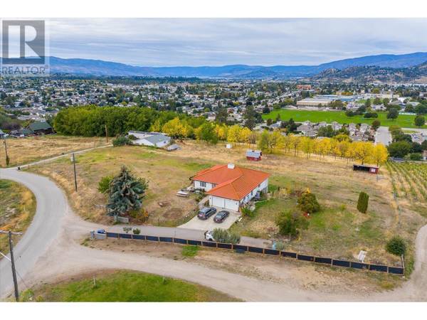 848 Webster Road, Kelowna, BC V1P1C2