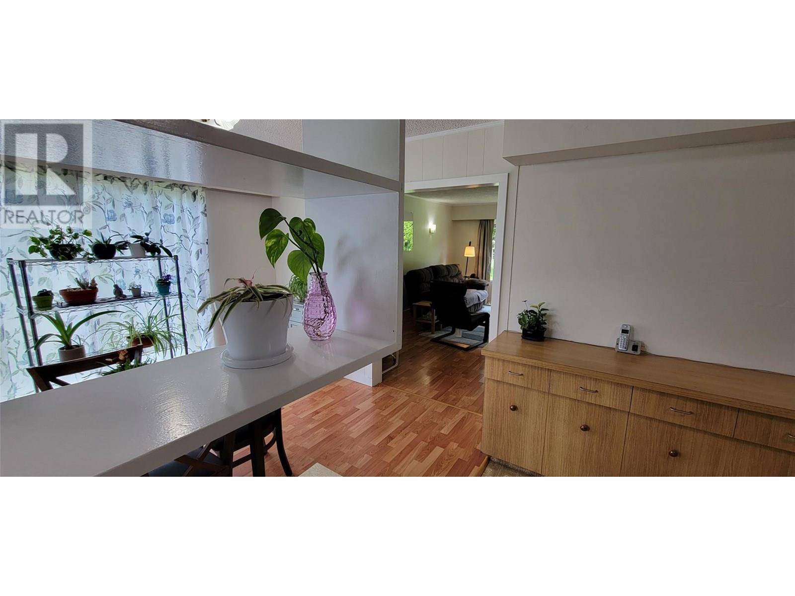 Winlaw, BC V0G2J0,6222 SLOCAN RIVER Road