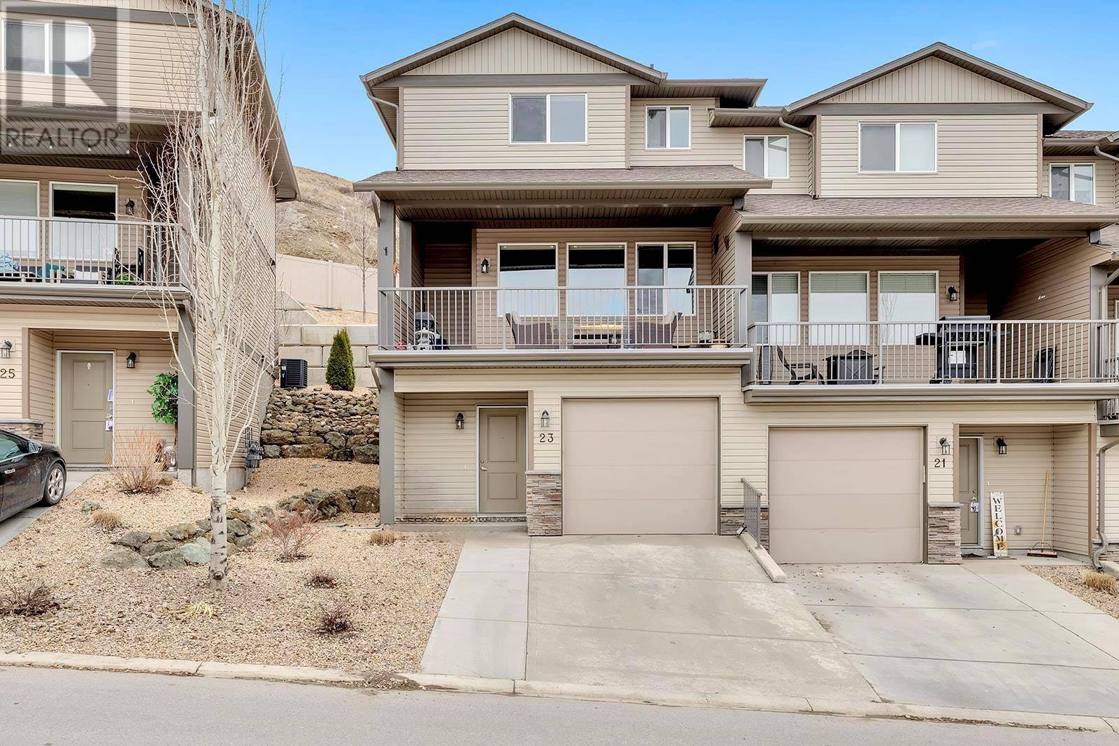 Vernon, BC V1B4G4,933 Mt. Robson PL #23