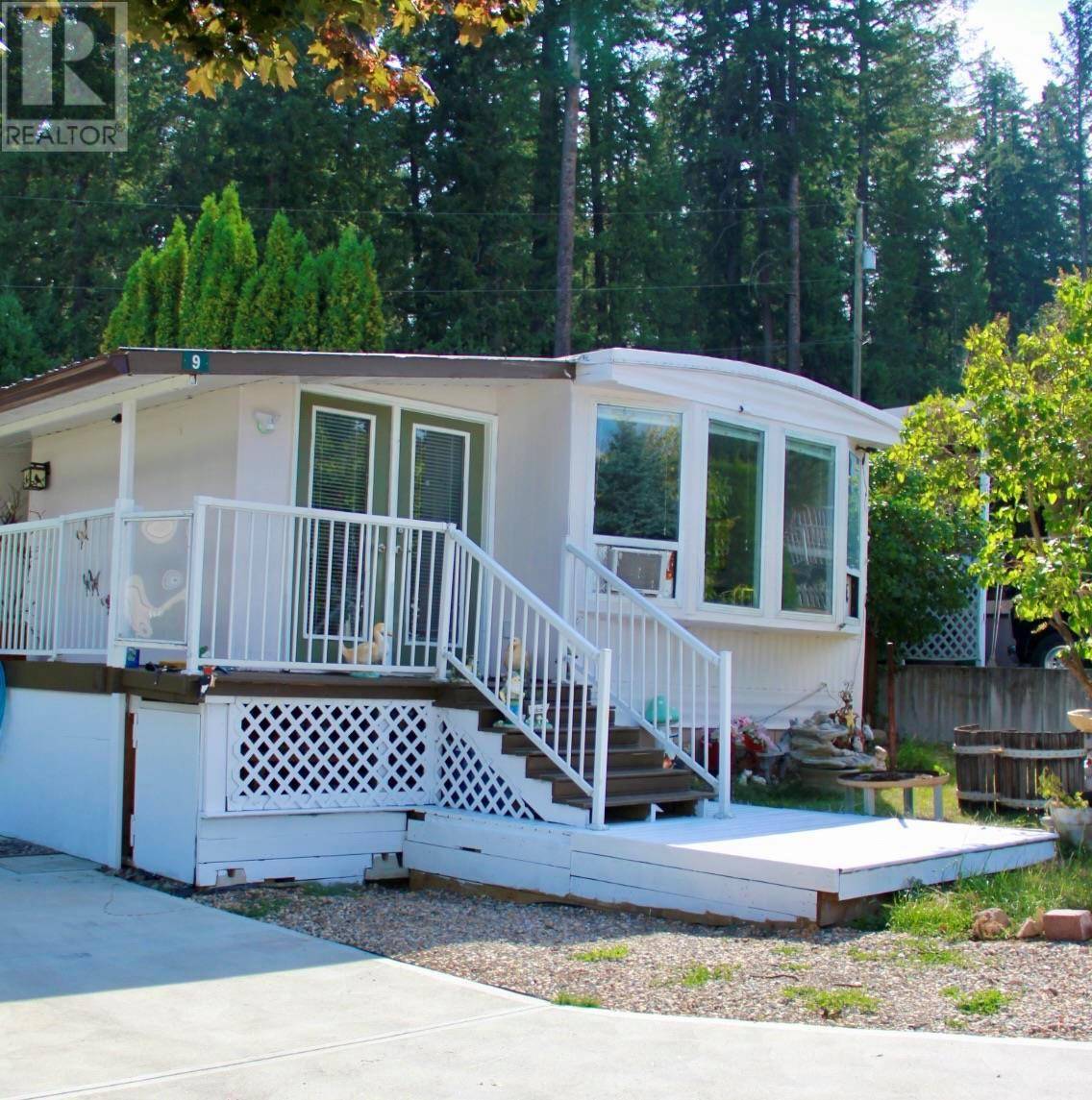2932 Buckley RD #9, Sorrento, BC V0E2W1