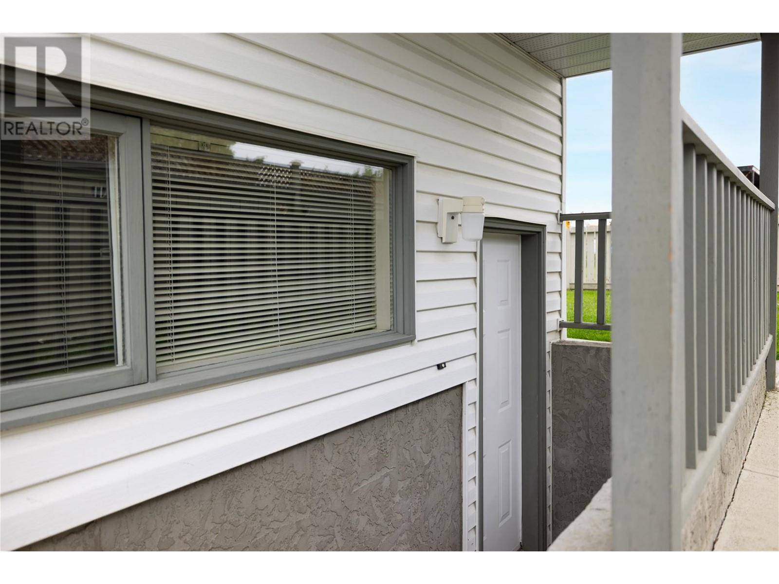 Vernon, BC V1B2S6,1408 12 Street
