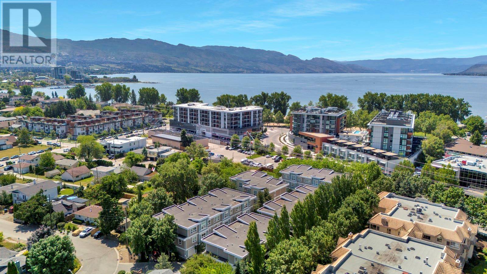 Kelowna, BC V1W3H3,3416 Scott RD #8