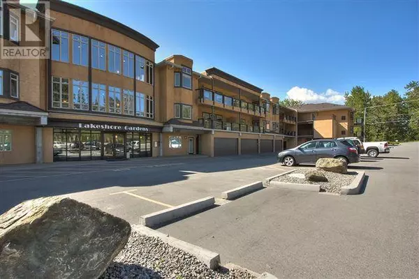 Peachland, BC V0H1X5,3996 Beach AVE #335