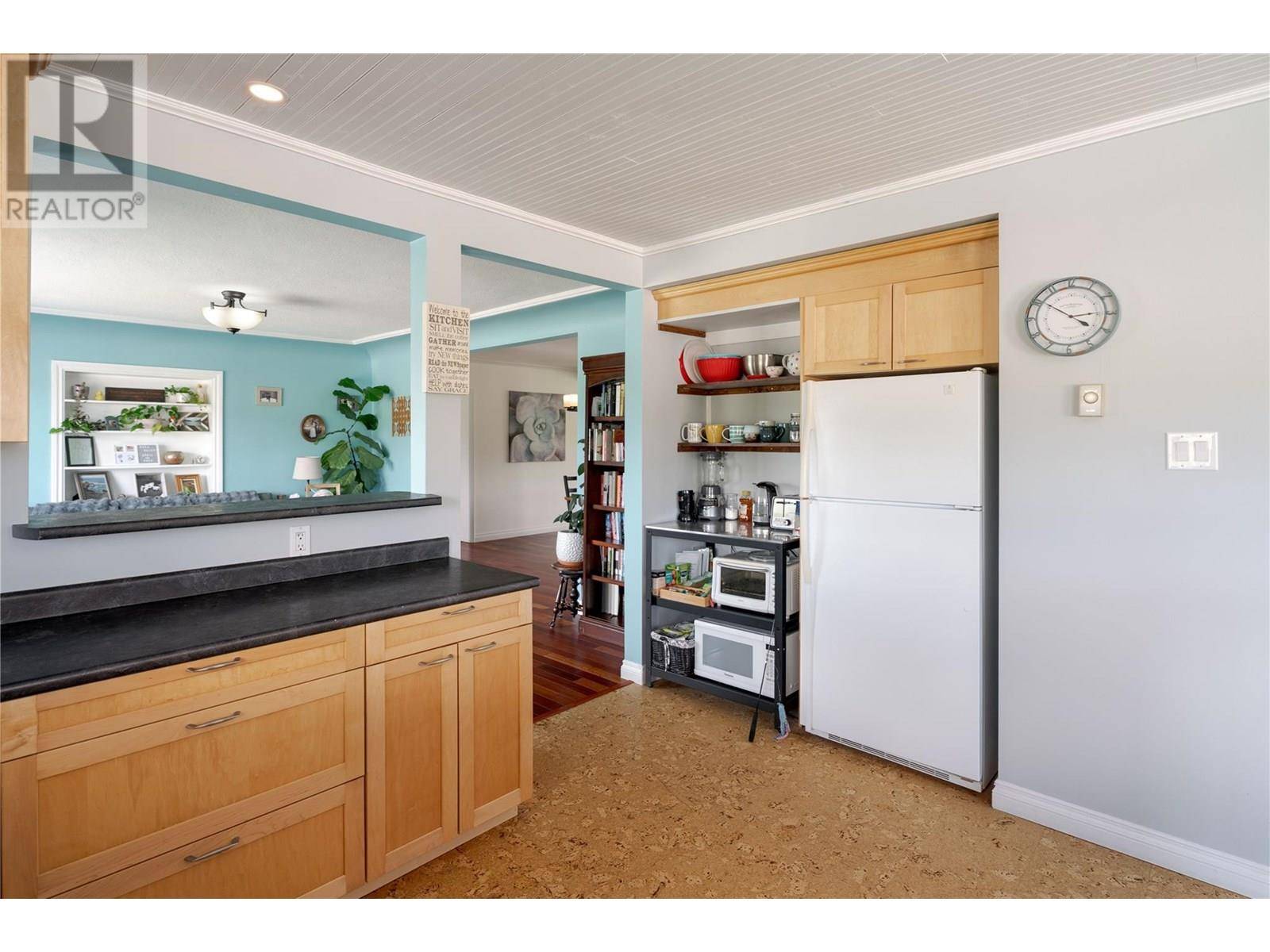 Lake Country, BC V4V1K4,10484 Seaton Road