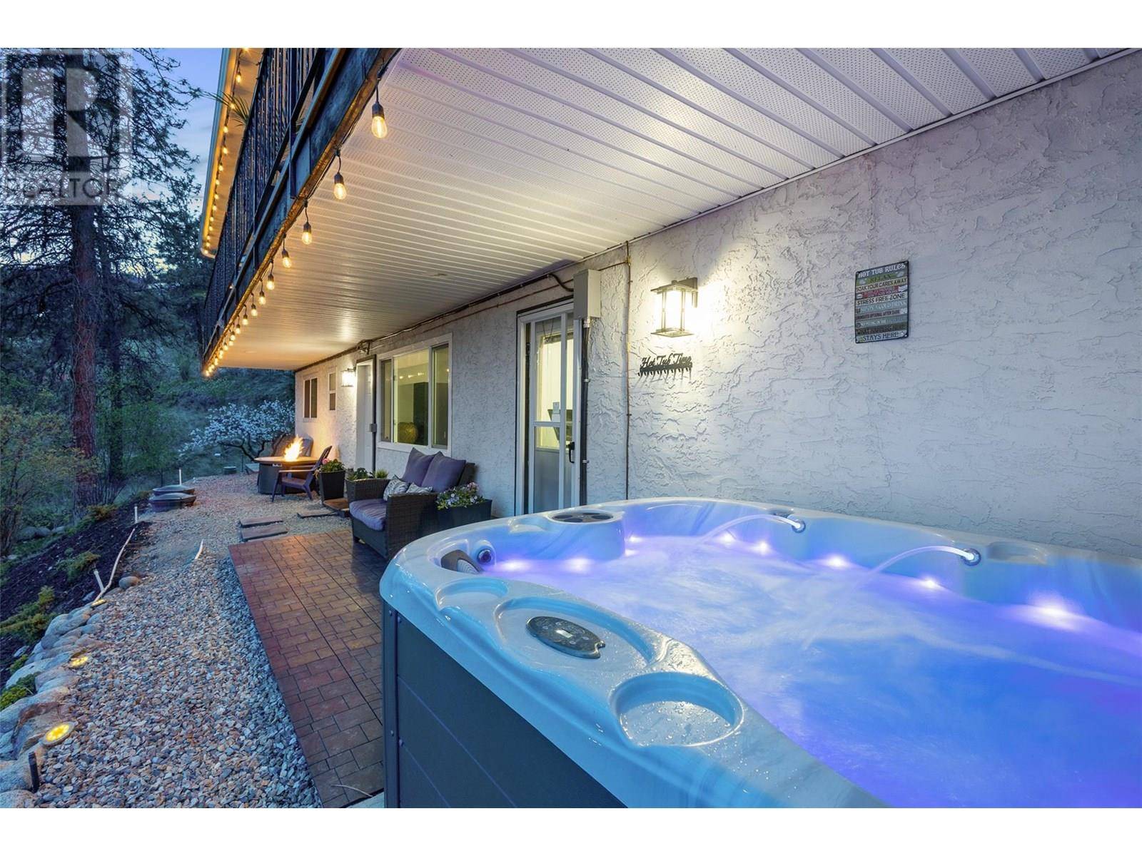 Peachland, BC V0H1X5,4239 4th Avenue