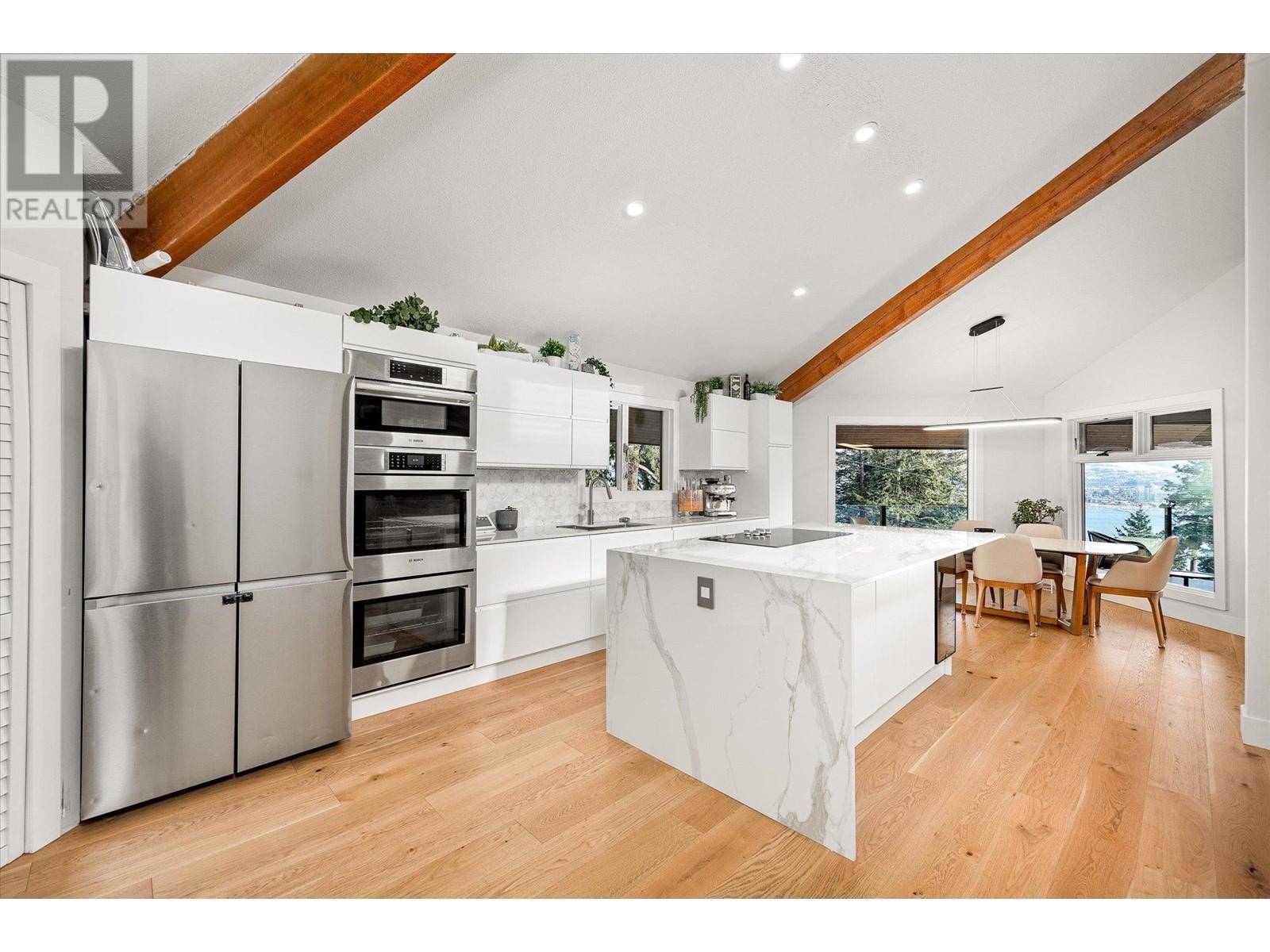 1446 Scott Crescent, West Kelowna, BC V1Z2X6