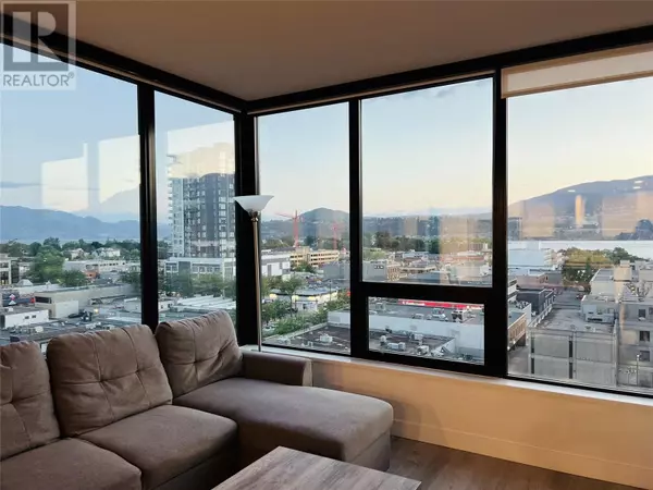 Kelowna, BC V1Y0K7,1471 St Paul ST #905