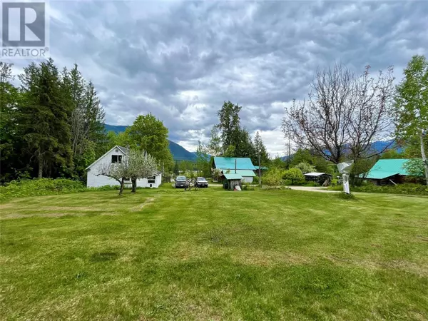 Nakusp, BC V0G1R0,740 Highway 6 S