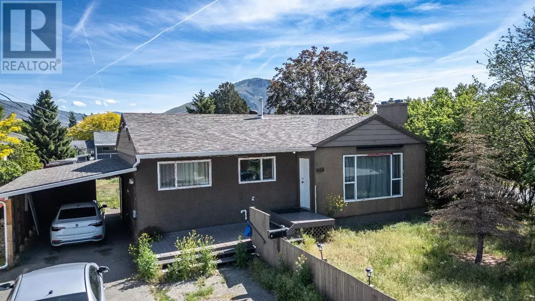 402 MULBERRY Avenue, Kamloops, BC V2B2R2