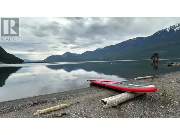 605 Sixth Avenue, Lardeau, BC V0G1M0