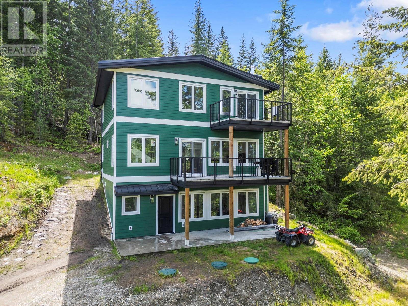 5064 Ridge Road, Eagle Bay, BC V0E1T0