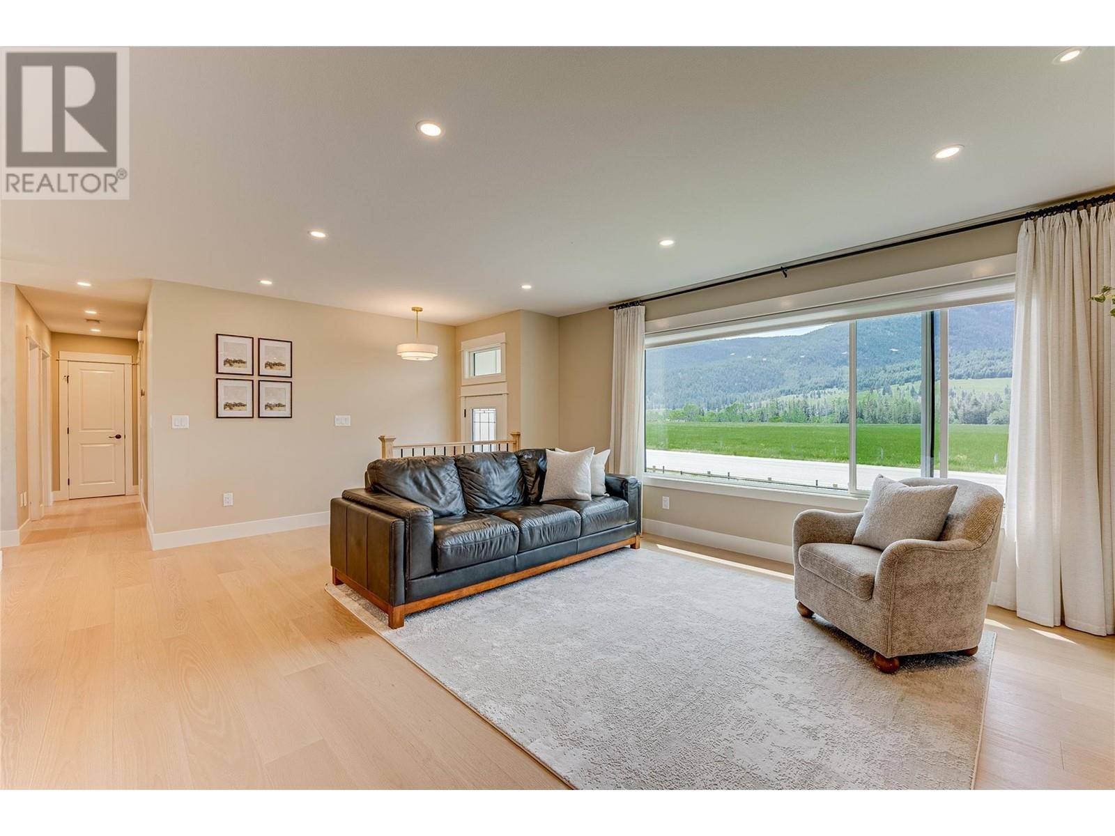Coldstream, BC V1B3C2,8935 Kalamalka Road
