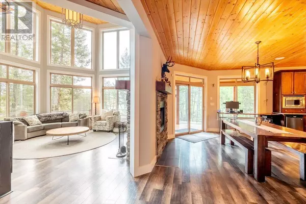 Wardner, BC V0B2J0,9942 Osprey Landing Drive