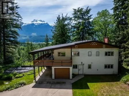 Revelstoke, BC V0E2S3,2941 McInnes Road