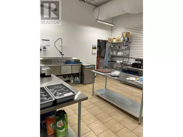 Tumbler Ridge, BC V0C2W0,320 ILES WAY #102A