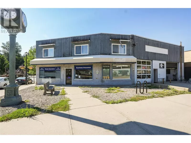 1967 Columbia Gardens Road, Fruitvale, BC V0G1L0