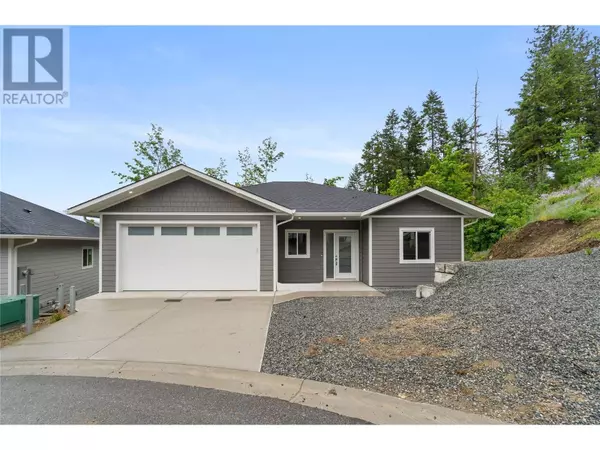 Enderby, BC V0E1V1,806 Cliff AVE #104