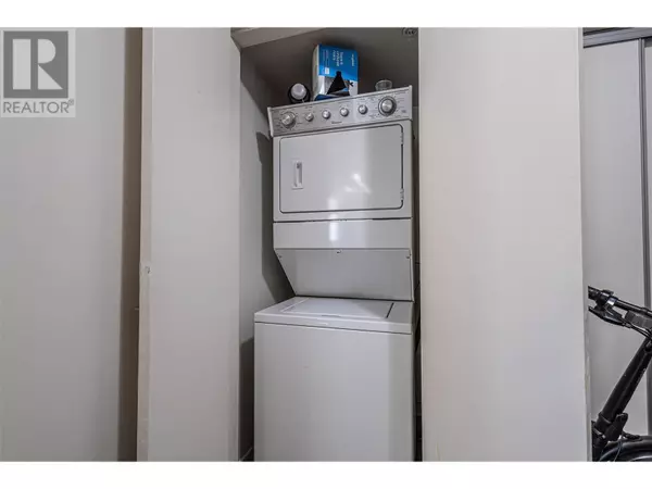 Kelowna, BC V7V0A5,775 Academy WAY #207