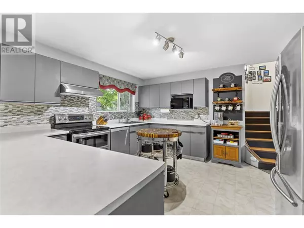 Barriere, BC V0E1E0,704 Bradford Road