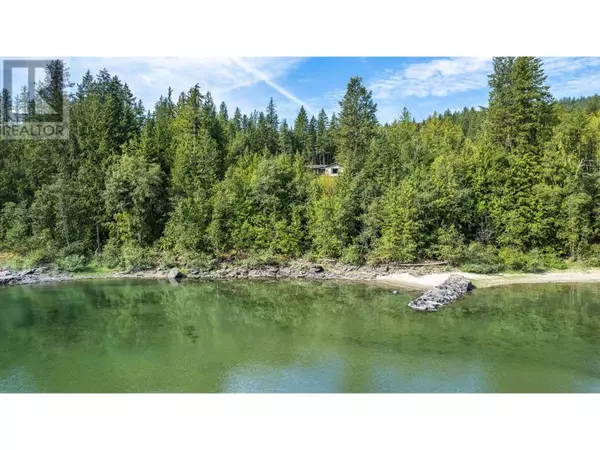 Crawford Bay, BC V0B1E0,15730 PETERS Road