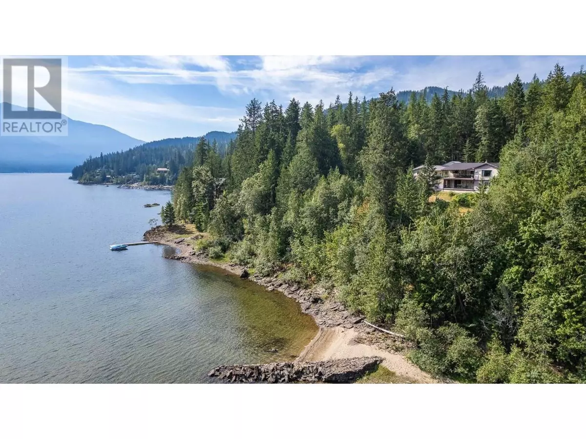 Crawford Bay, BC V0B1E0,15730 PETERS Road