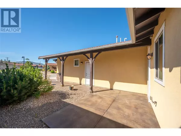 Oliver, BC V0H1T2,6823 Tucelnuit DR #23