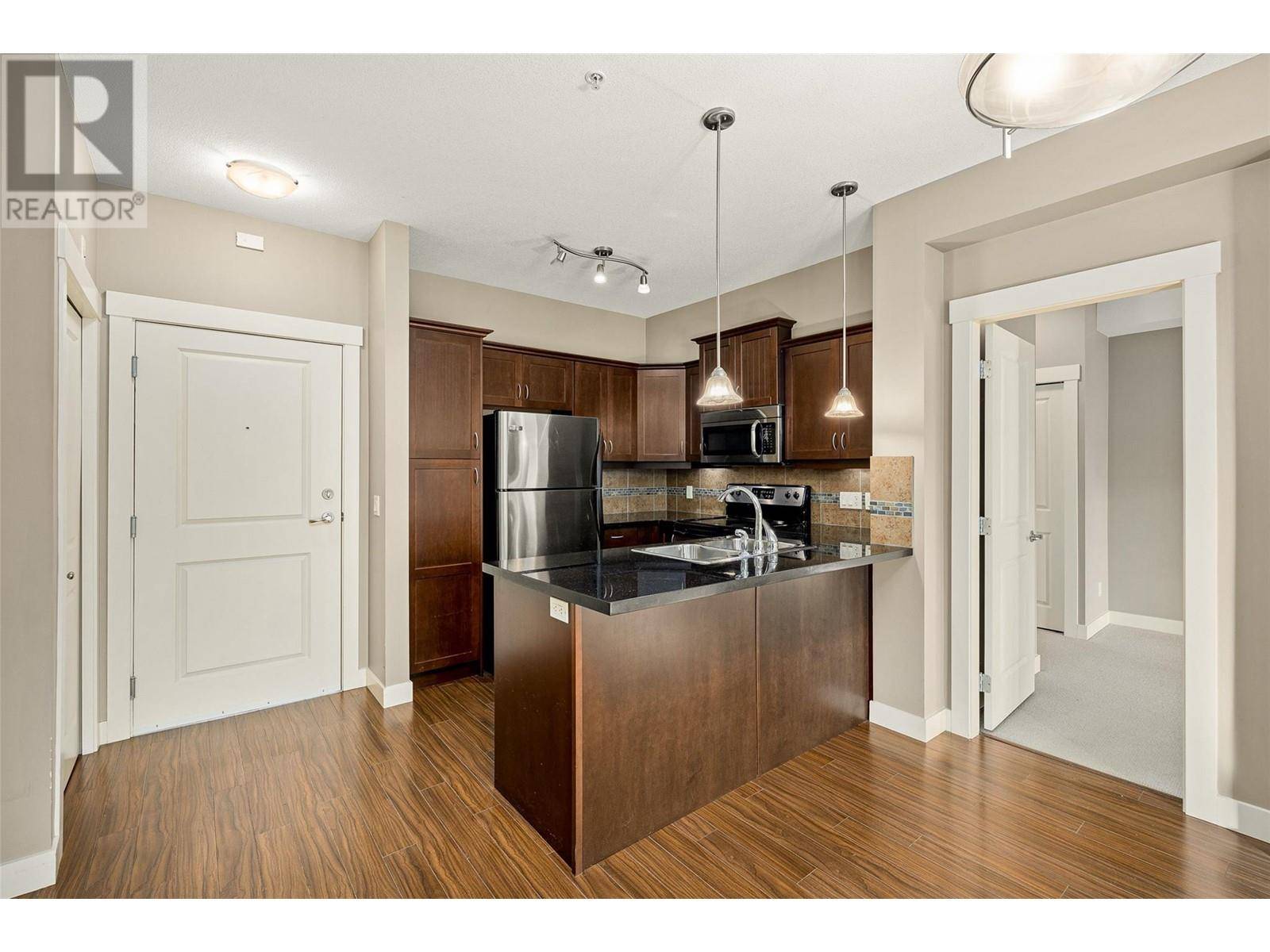 West Kelowna, BC V4T2Z9,3521 Carrington RD #114