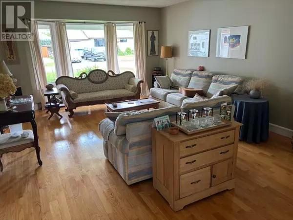 Grand Forks, BC V0H1H2,7749 17th Street