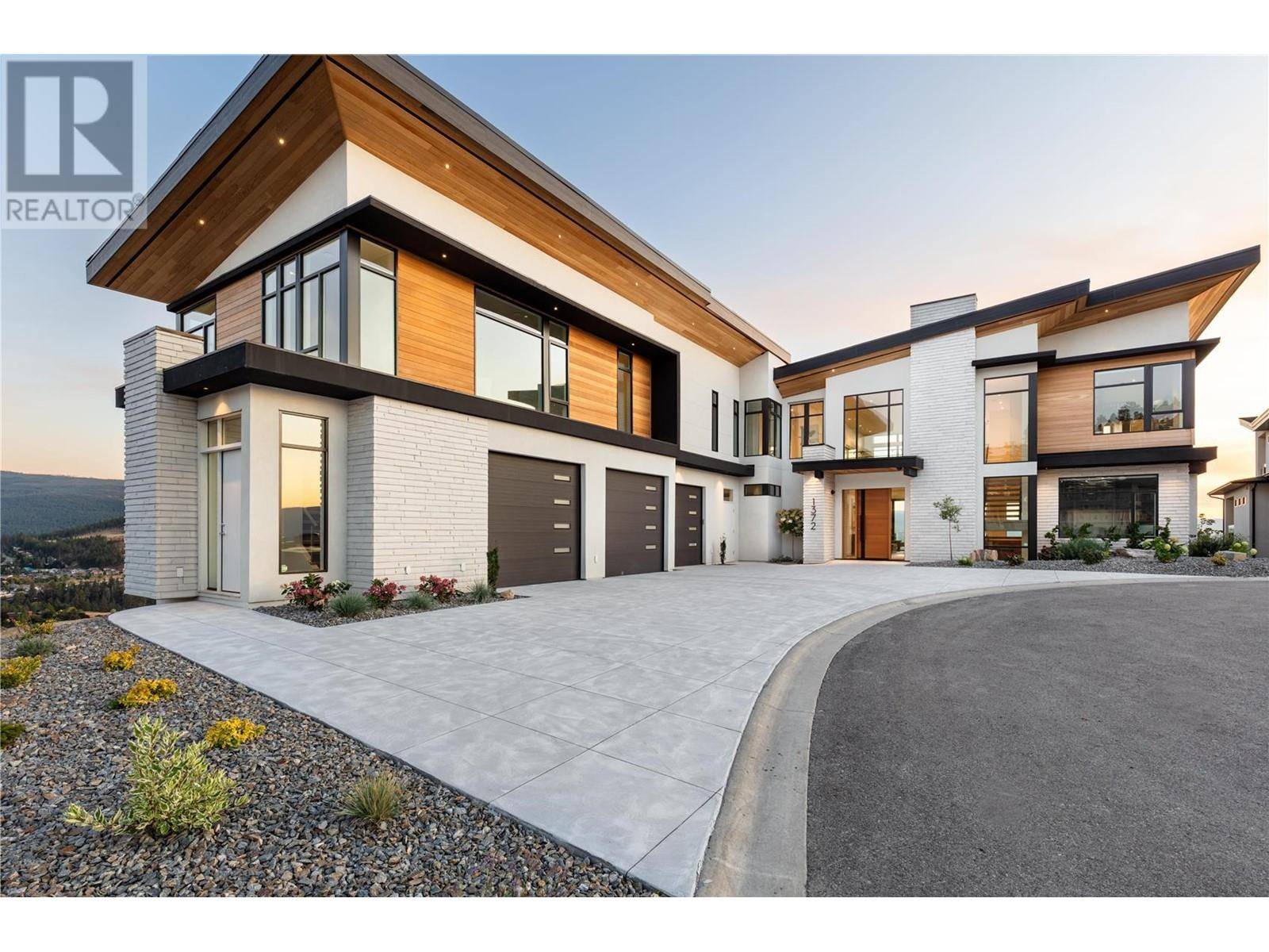 1372 Mine Hill Drive, Kelowna, BC V1P1S5