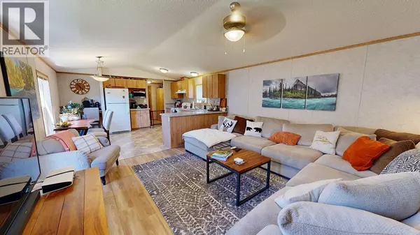 Golden, BC V0A1H2,686 ALMBERG RD #45